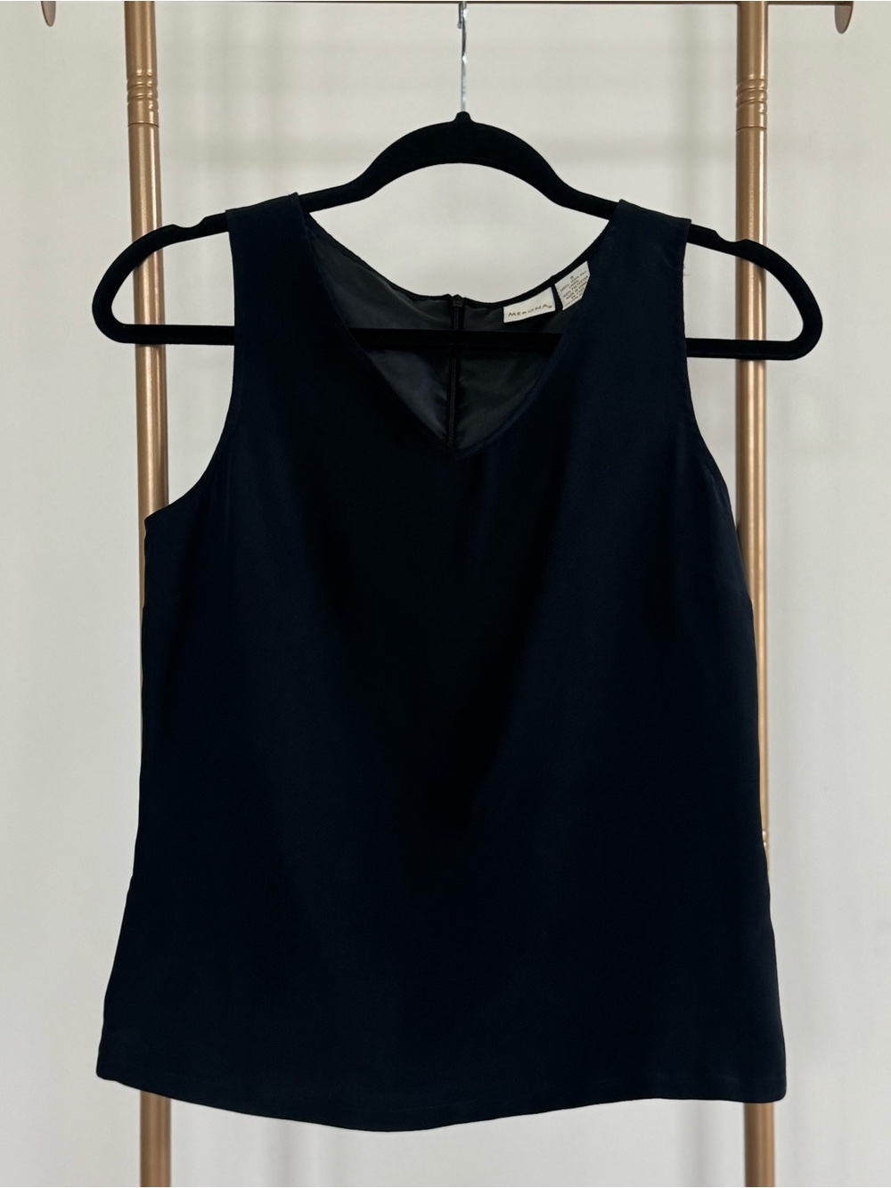 Merona Black V-Neck Sleeveless Tank Top
